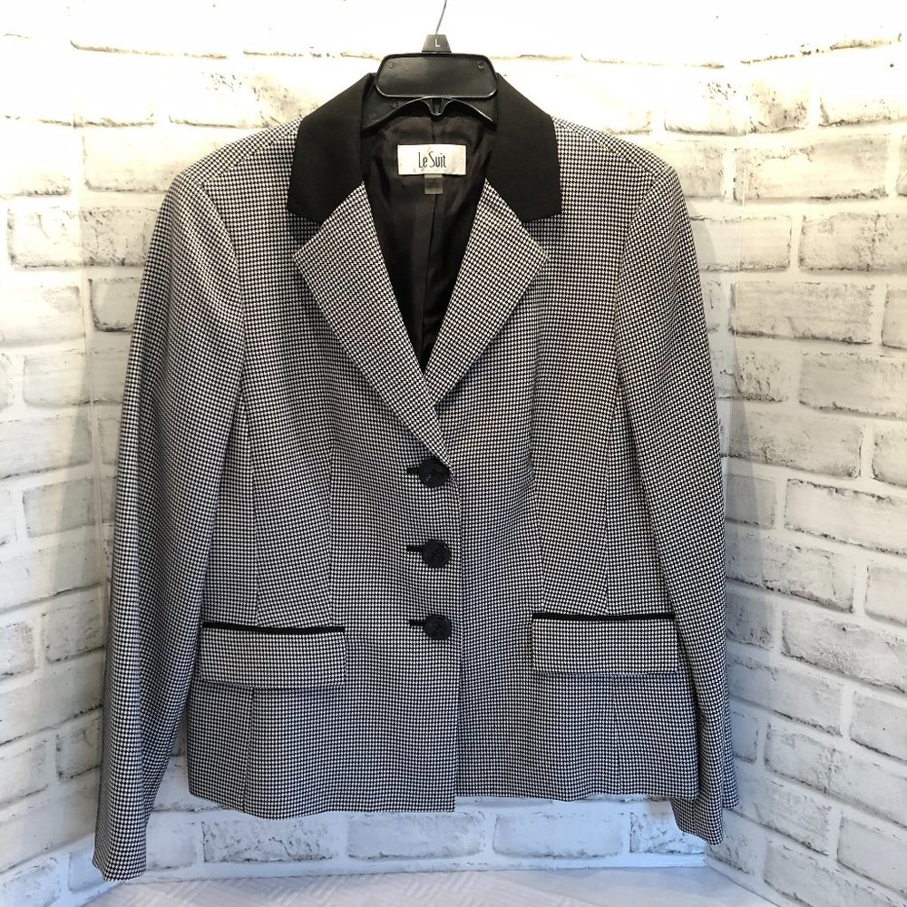 Le Suit Black and White Hounds Tooth Jacket